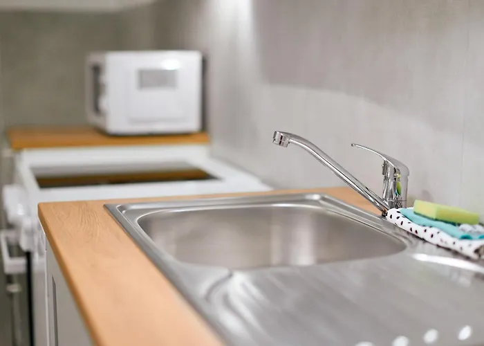 Madalinskiego Comfort By Bookinghost *