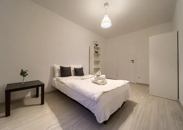 Apartman Madalinskiego Comfort By Bookinghost